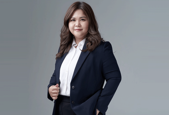 Supapohn Jendryssek: Navigating Borders & Shaping Legal Excellence