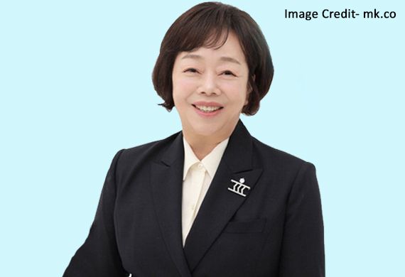 Korea Women's Business Association announces Park Chang-sook as 11th Chairman